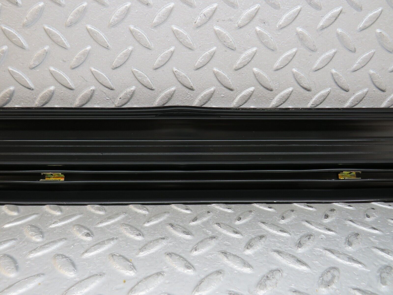 37868 Mercedes-Benz A124 320E Cabriolet Left Door Sill Trim Black