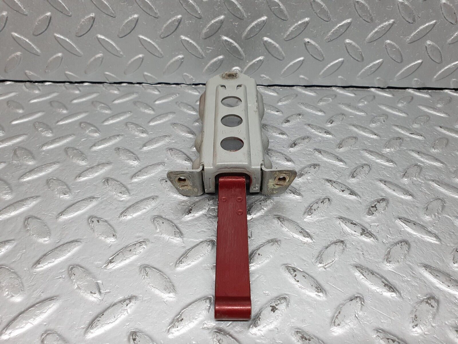 41076 Mercedes-Benz W126 300SE Door Safety Check Strap Front