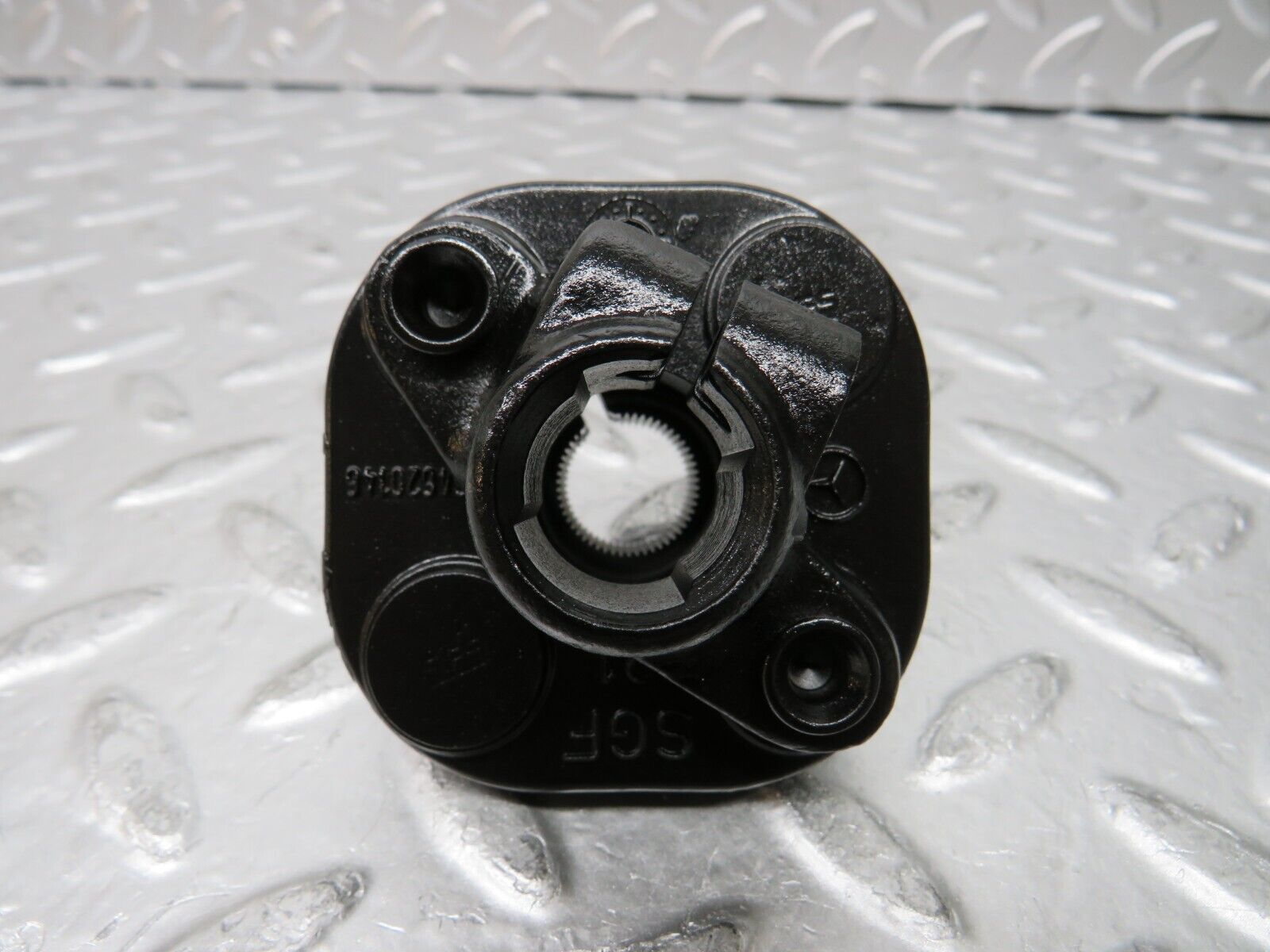 26726 Mercedes-Benz C124 220CE Coupe Steering Column Lower Shaft Connector