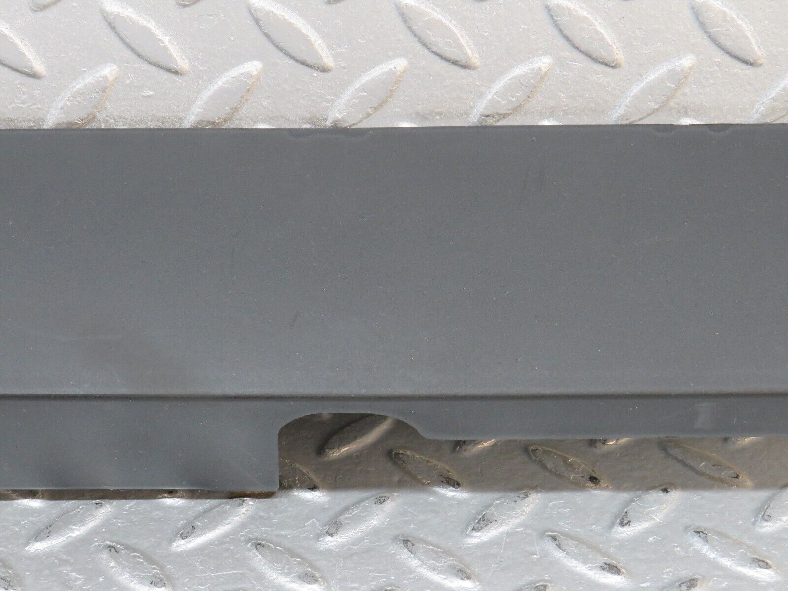 38372 Mercedes-Benz R129 280SL Coupe Ignition Wire Cover 1041590325