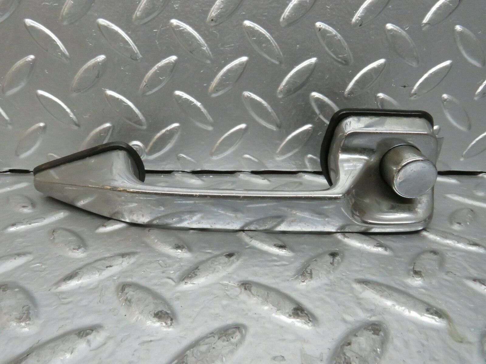 23716 Mercedes-Benz W114 280E Exterior Door Handle Rear Right 1157600401