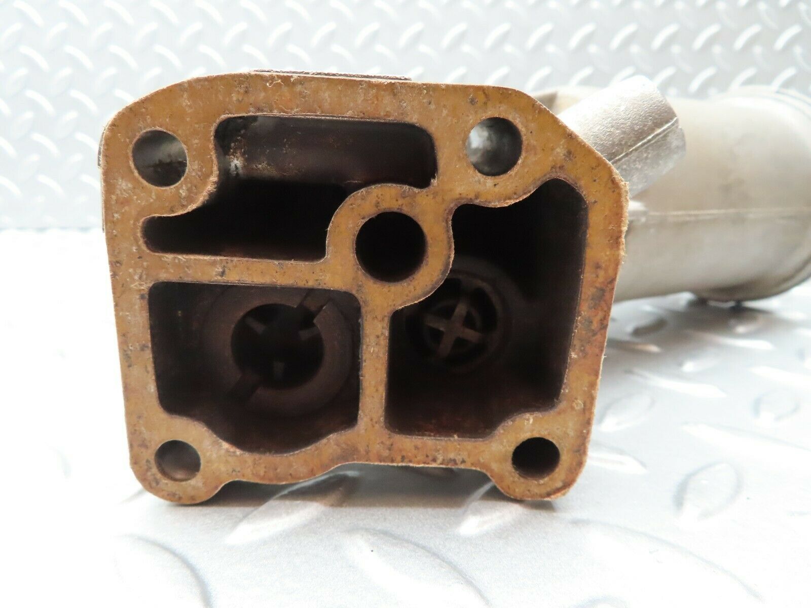 4452 Mercedes-Benz W123 230E Oil Filter Housing 1021800111