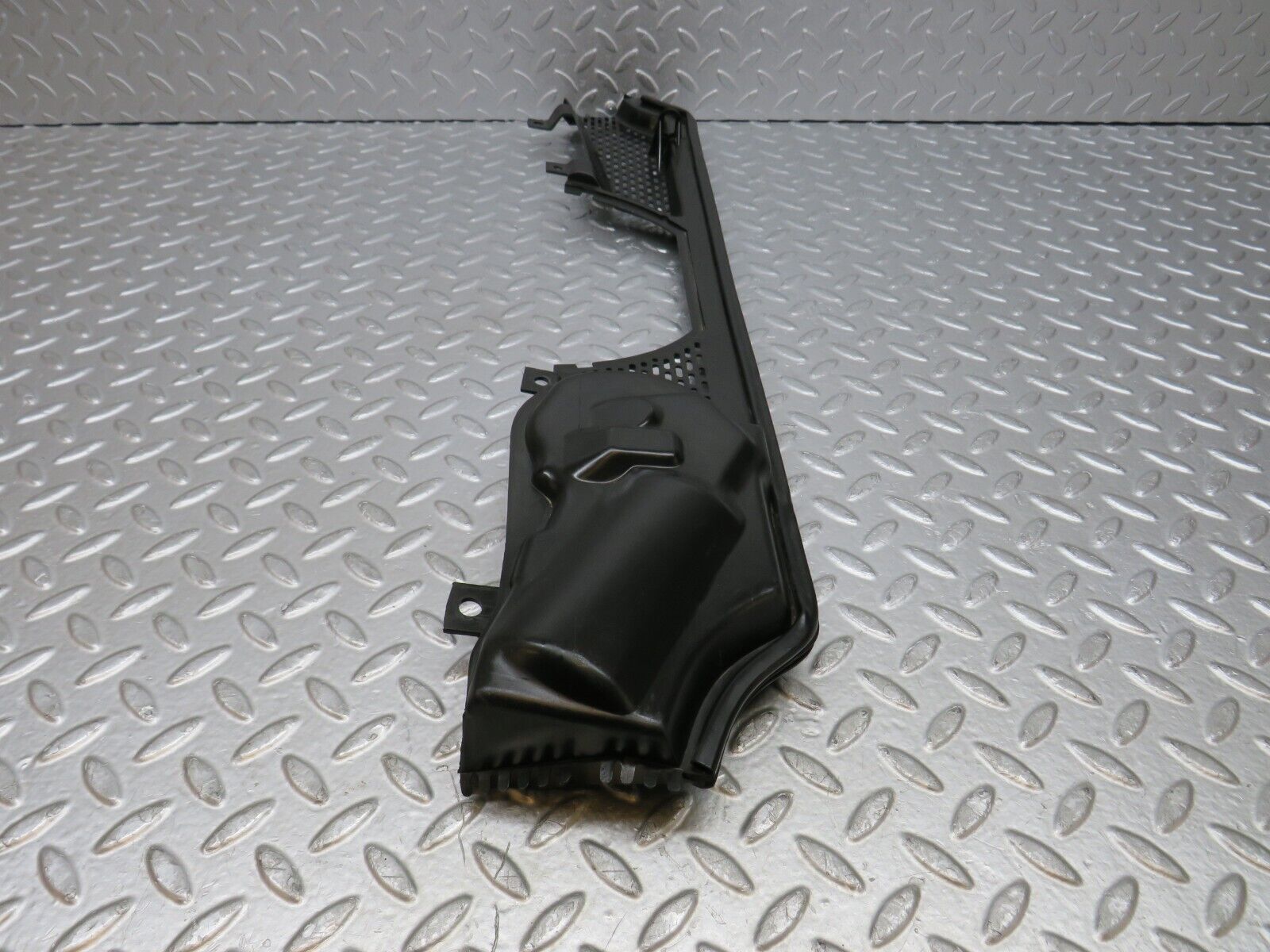 39360 Mercedes-Benz R129 320SL Coupe Windscreen Wiper Motor Cover Panel