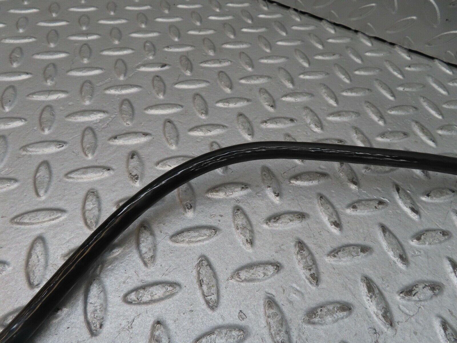 17291 Mercedes-Benz R129 300SL Coupe Front Left Brake Pad Warning Loom