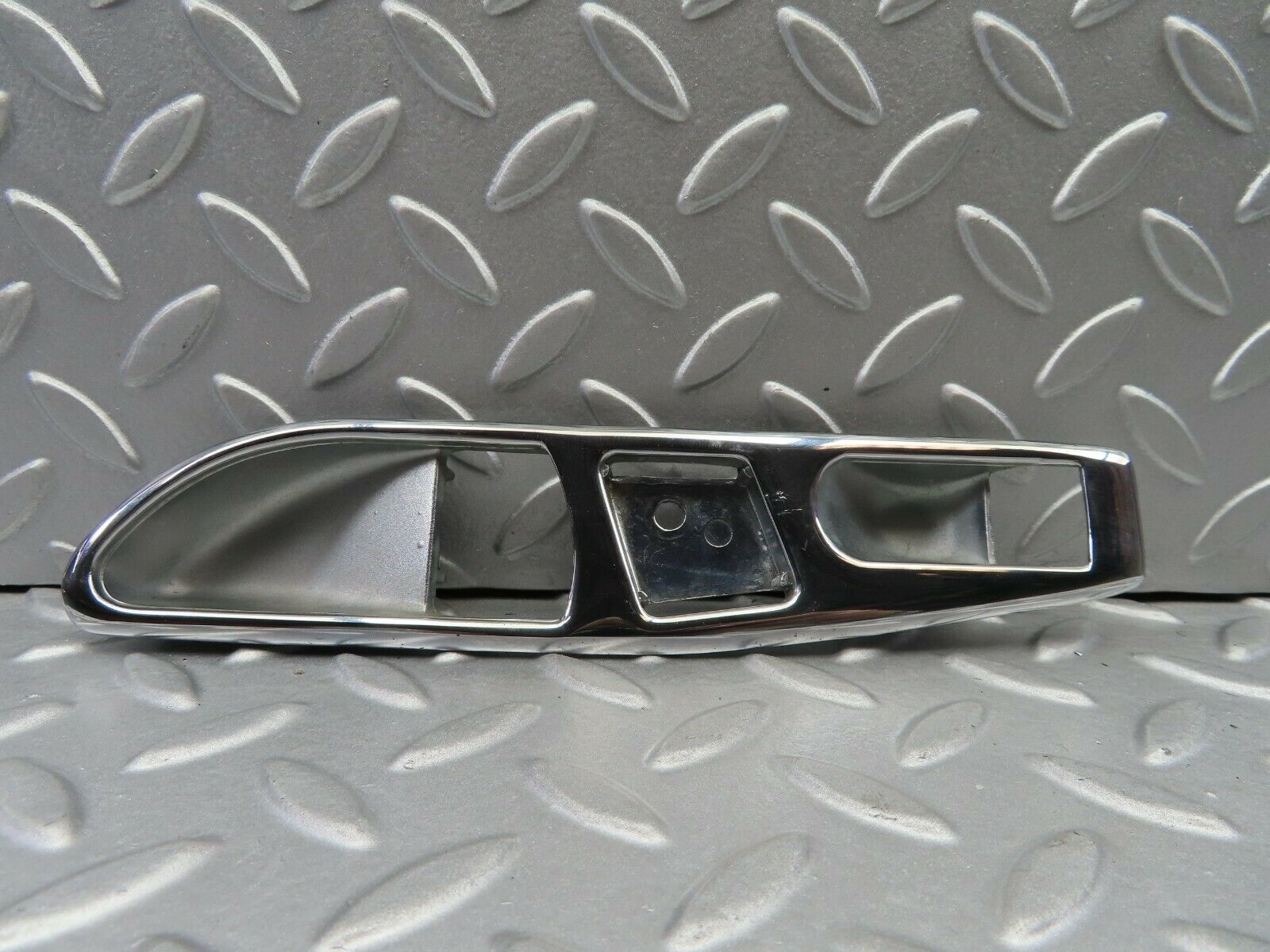 6835 Mercedes-Benz C107 350SLC Coupe Interior Door Handle Chrome Surround Right