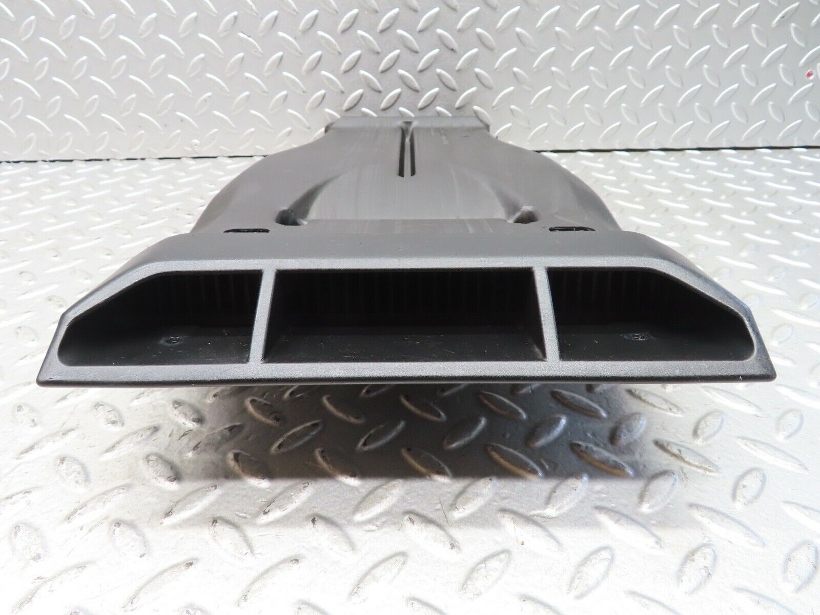 19299 Mercedes-Benz C140 CL420 Coupe Rear Air Duct 1408310046