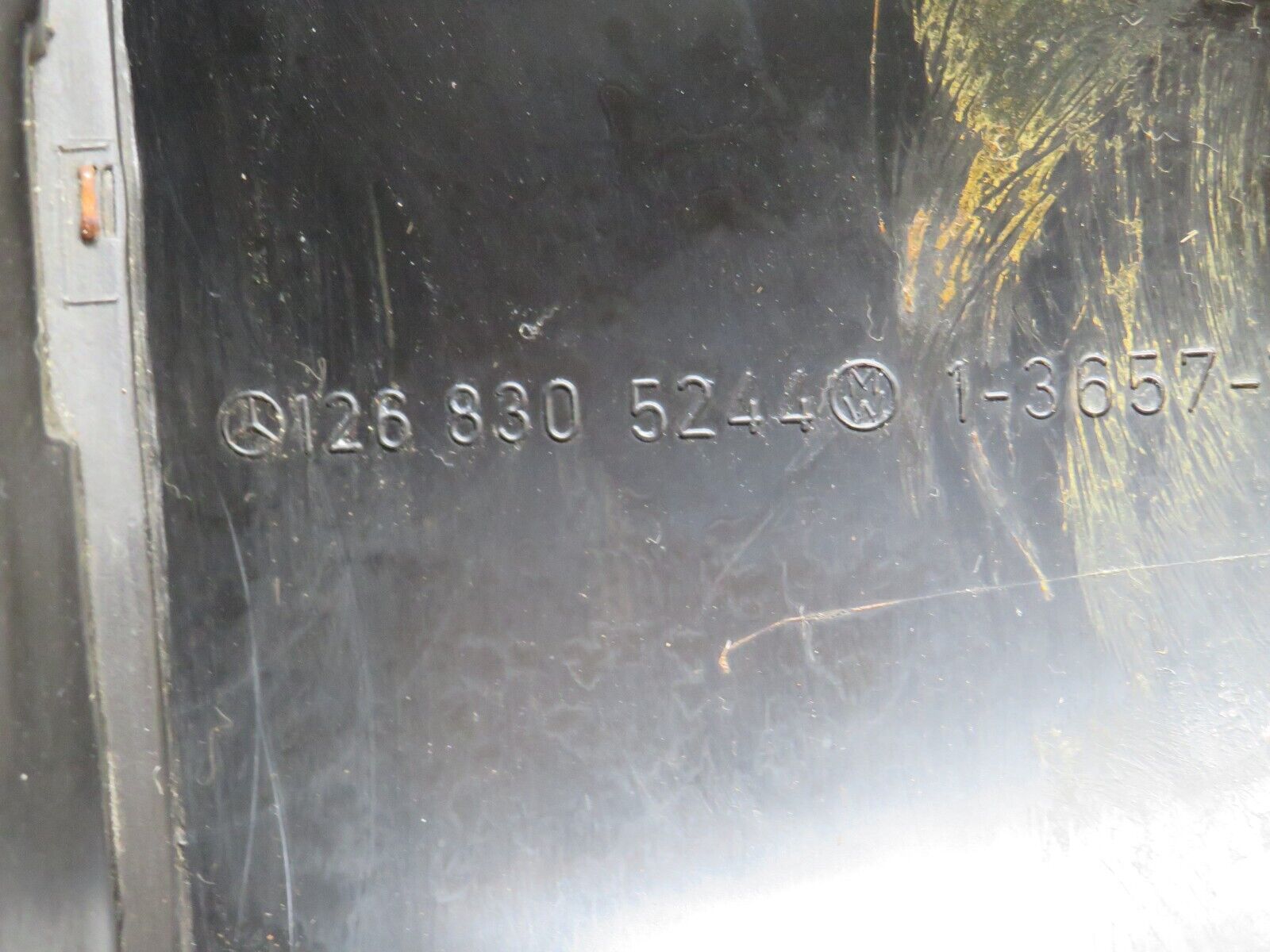 37080 Mercedes-Benz C126 420SEC Coupe Under Dash Panel Right Beige 1268300744 1268305244