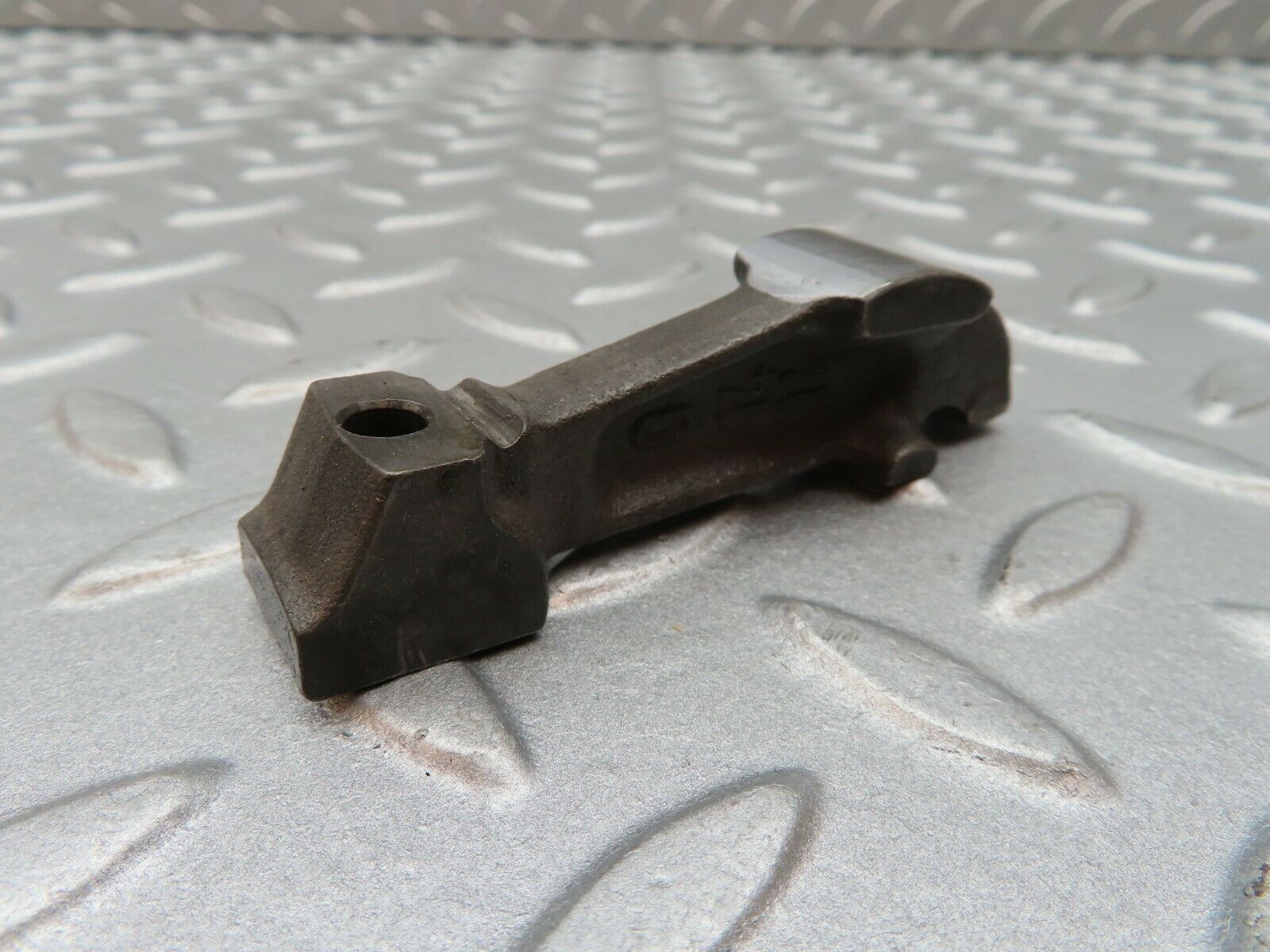 3540 Mercedes-Benz W108 280SE Valve Rocker Arm With Retaining Spring