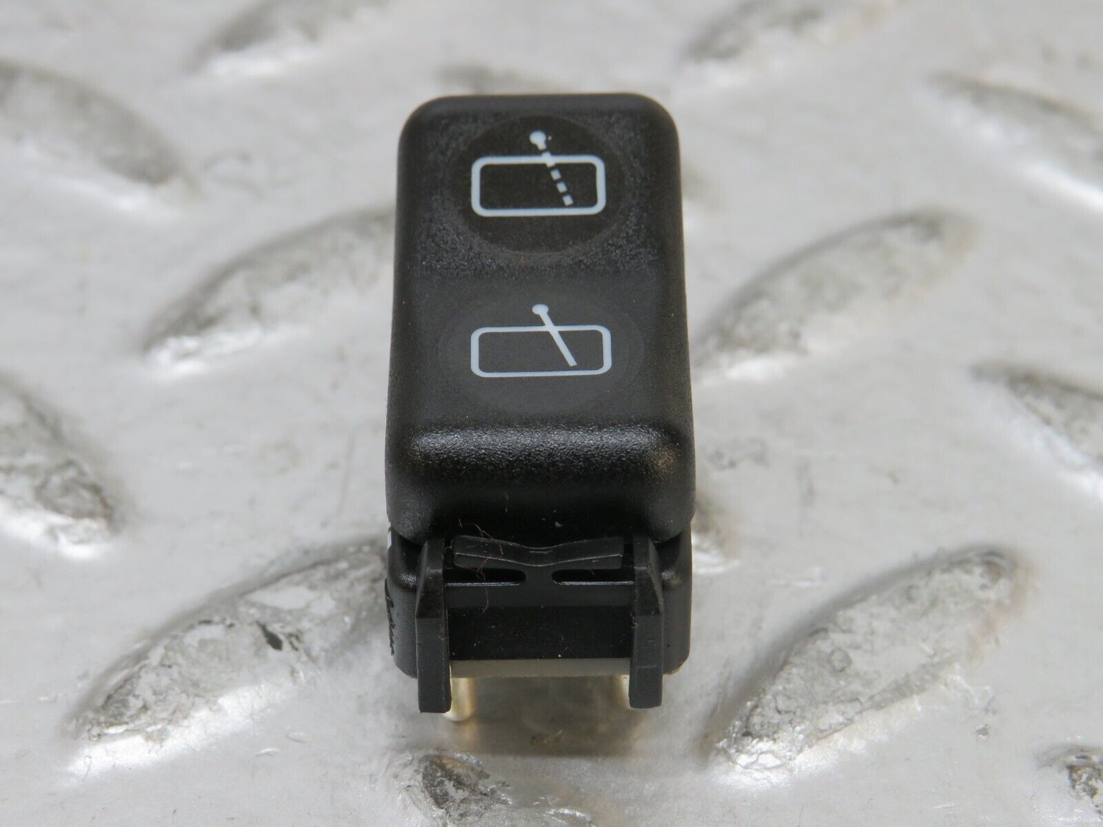 27554 Mercedes-Benz S124 300TE Wagon Windscreen Wiper Switch 1248210151