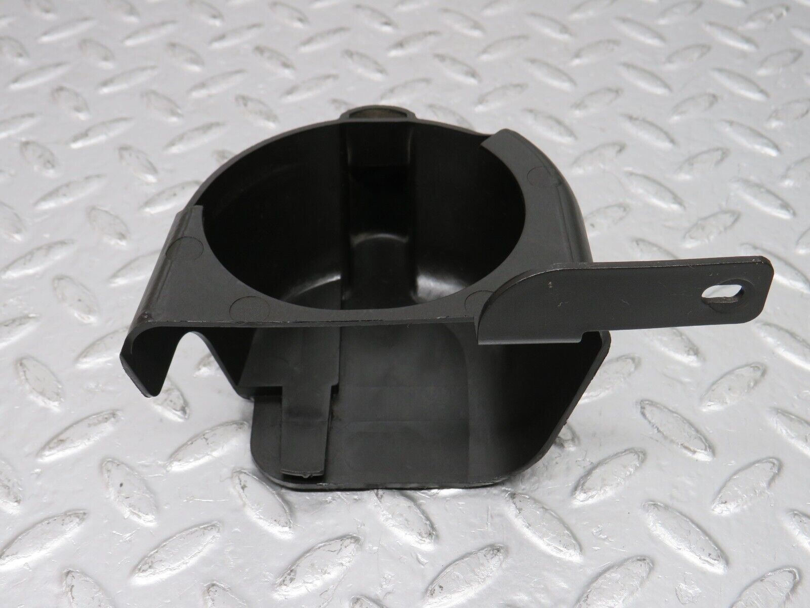 33293 Mercedes-Benz W202 C180 Horn Surround Cover 2028260024