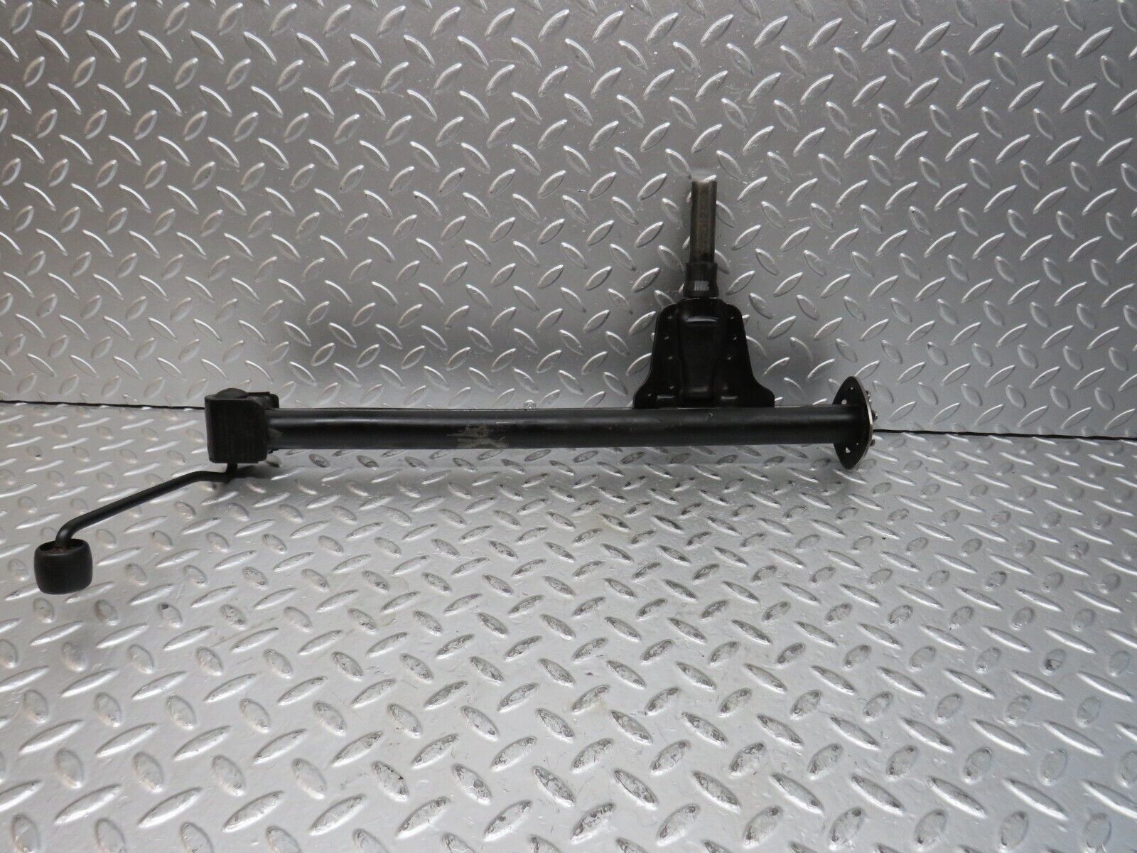 27794 Mercedes-Benz S124 300TE Wagon Car Jack 1405830015