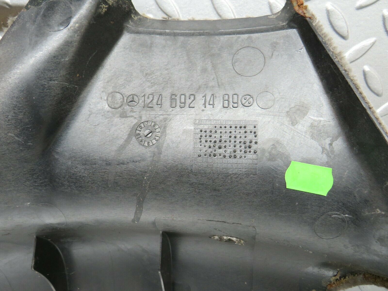 24322 Mercedes-Benz S124 220TE Wagon Trunk Panel Cover Right Grey 1246921489