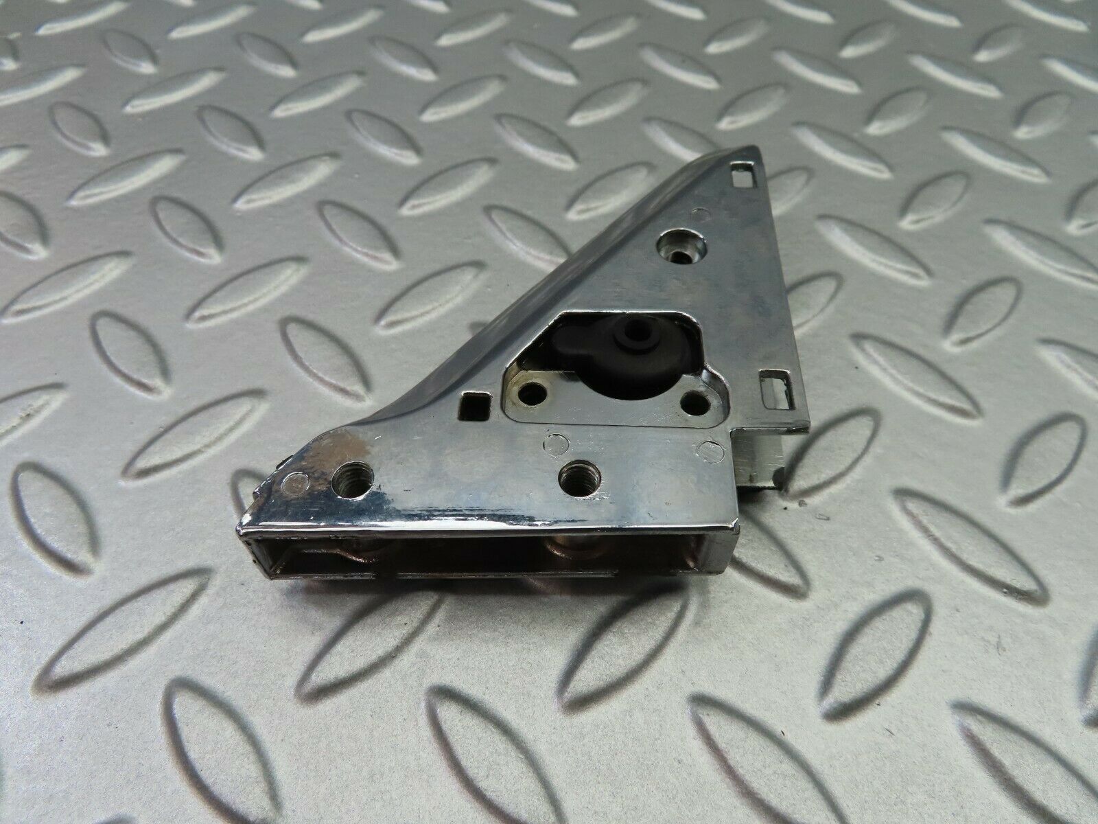 6851 Mercedes-Benz C107 350SLC Coupe Chrome Window Guide Right Side