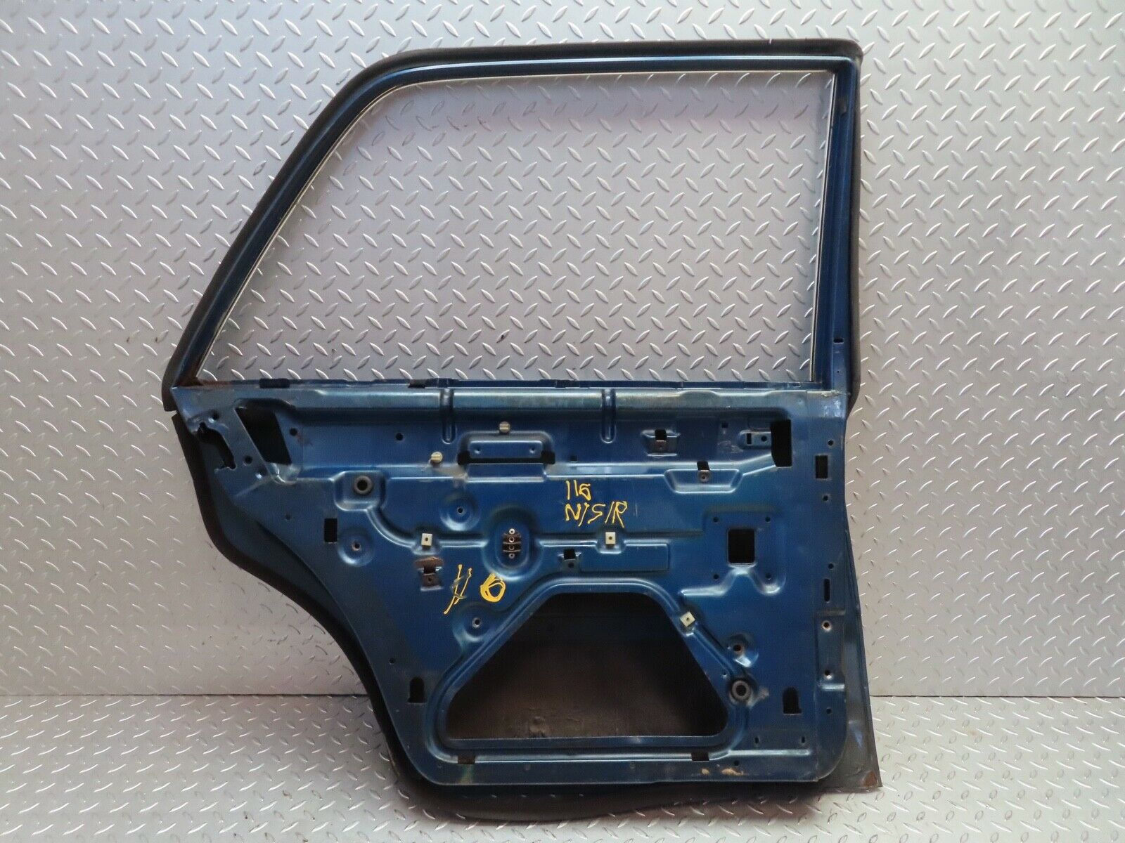 18811 Mercedes-Benz W116 Rear Left Door