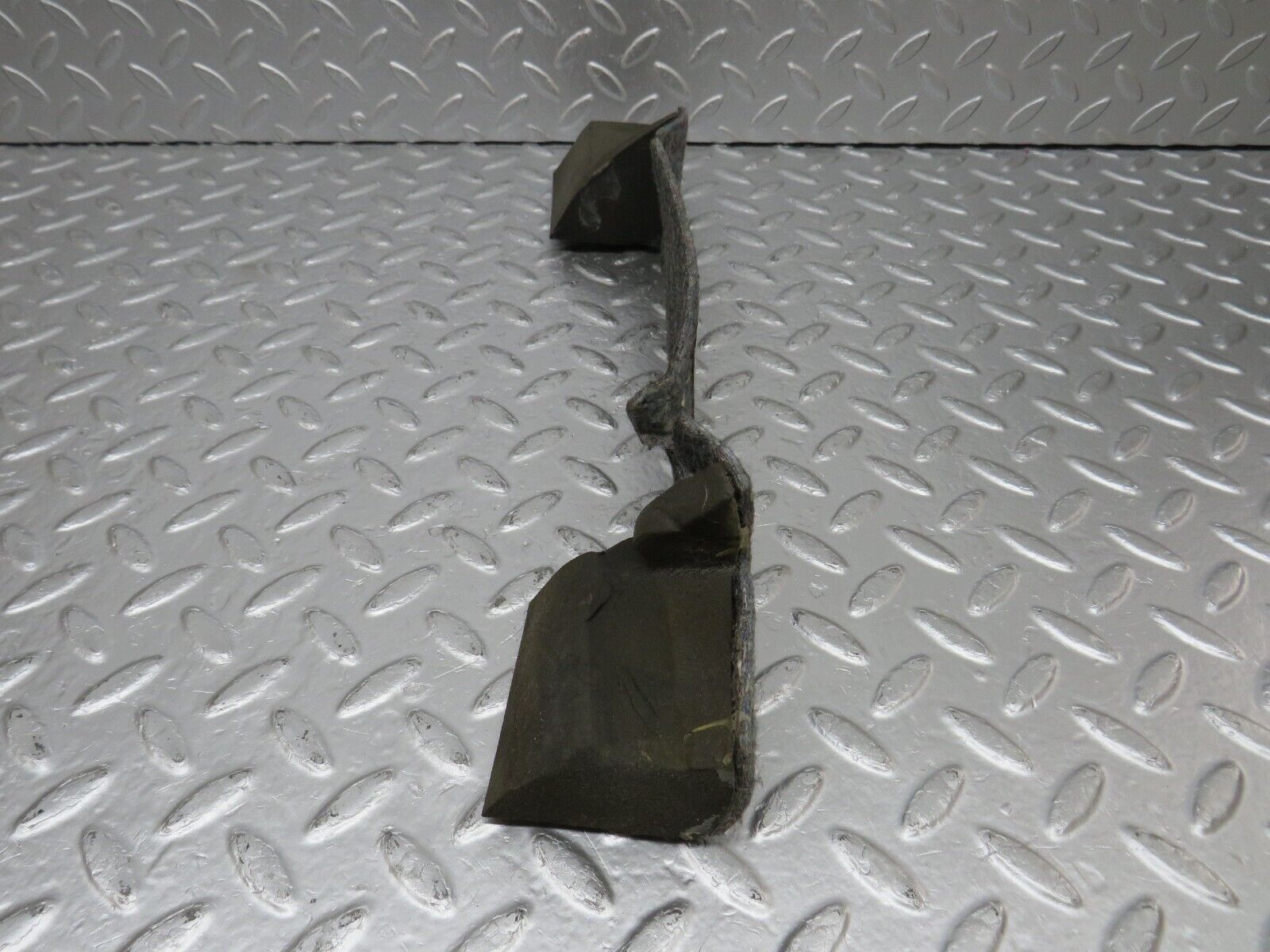 34208 Mercedes-Benz W124 260E Rear Centre Seat Belt Carpet 1248600097