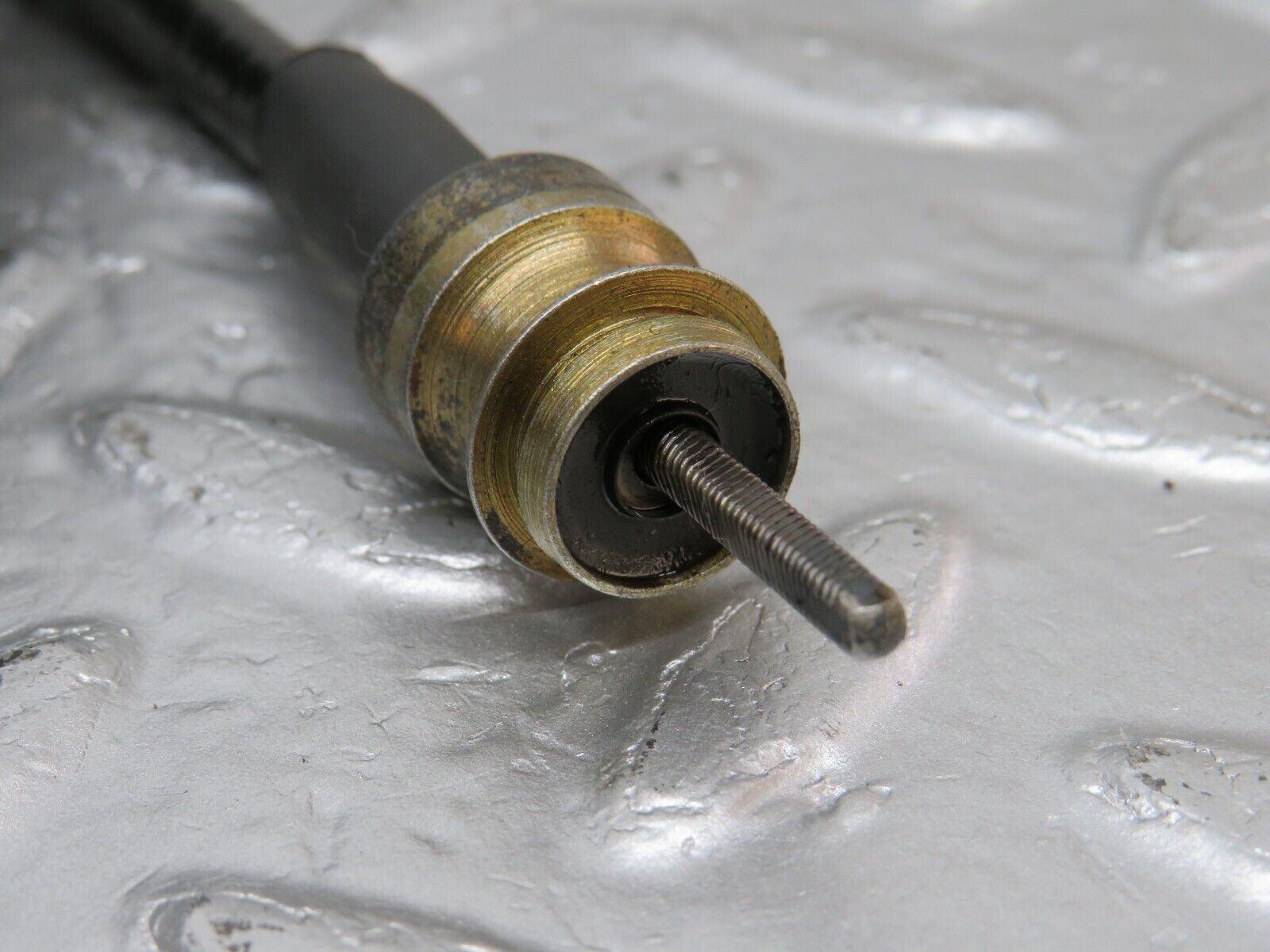 34164 Mercedes-Benz W124 260E Speedometer Cable 1245400568 Automatic Gearbox