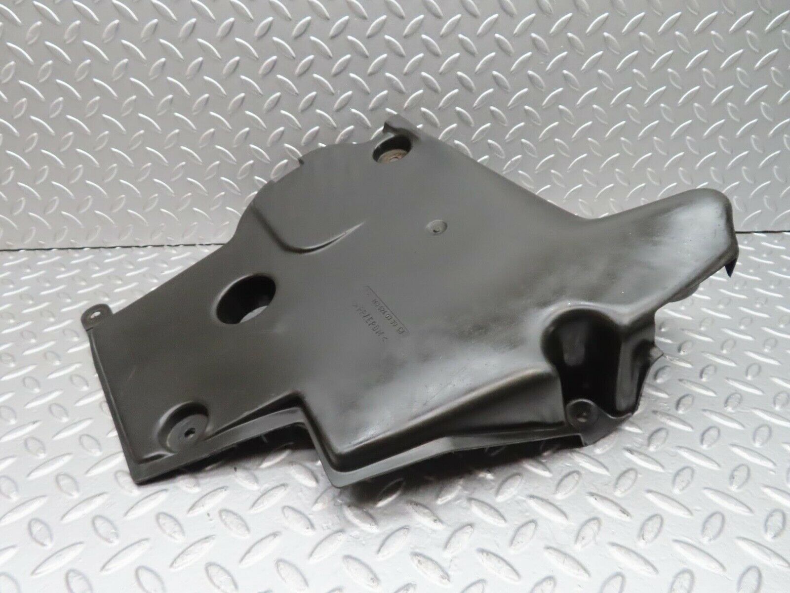 14982 Mercedes-Benz W140 S320 Engine Bay Undertray Cover Right 1405240330