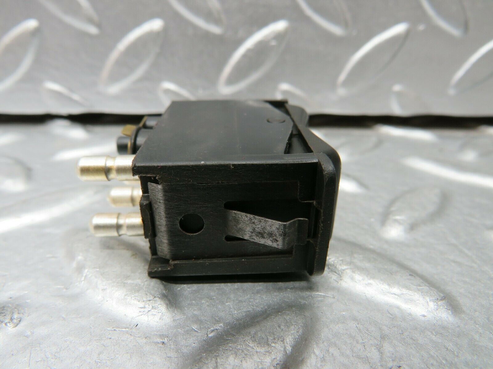 23157 Mercedes-Benz C123 230CE Coupe Rear Window Defroster Switch 0008206110