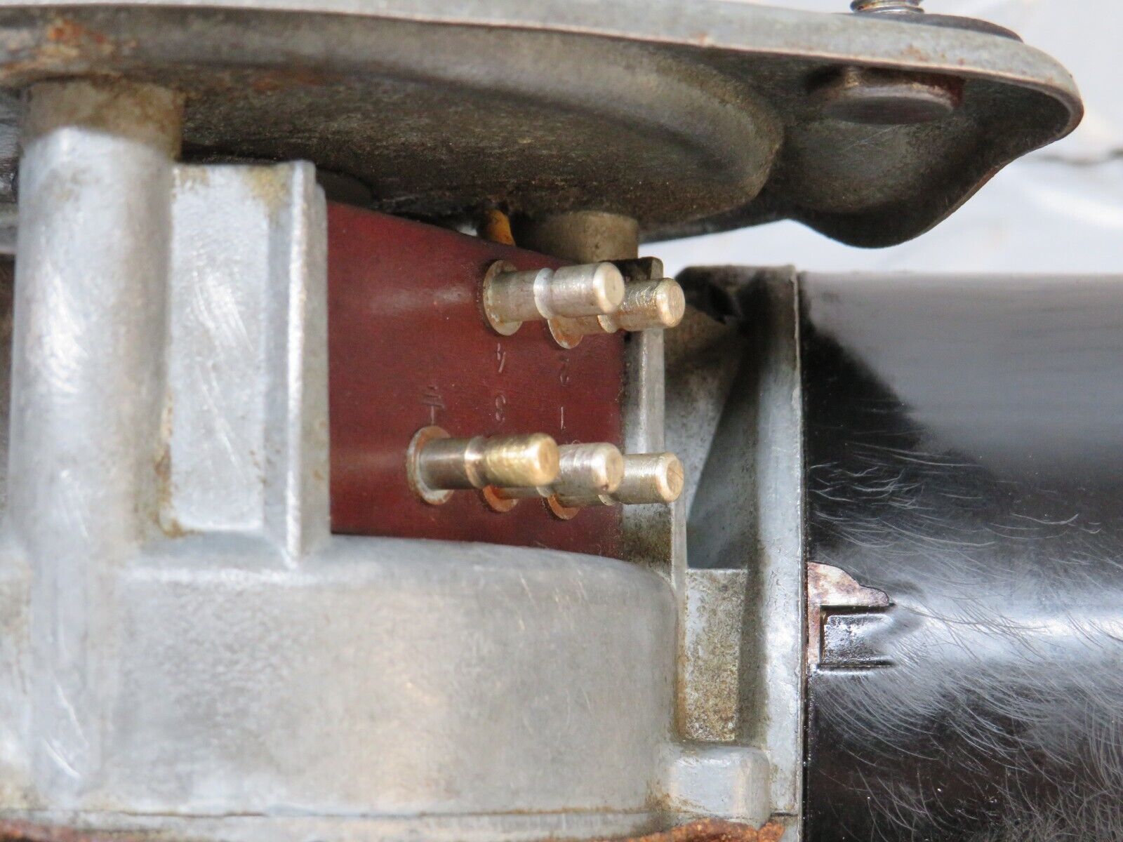 37543 Mercedes-Benz W109 300SEL Wiper Motor Bosch 0390446055