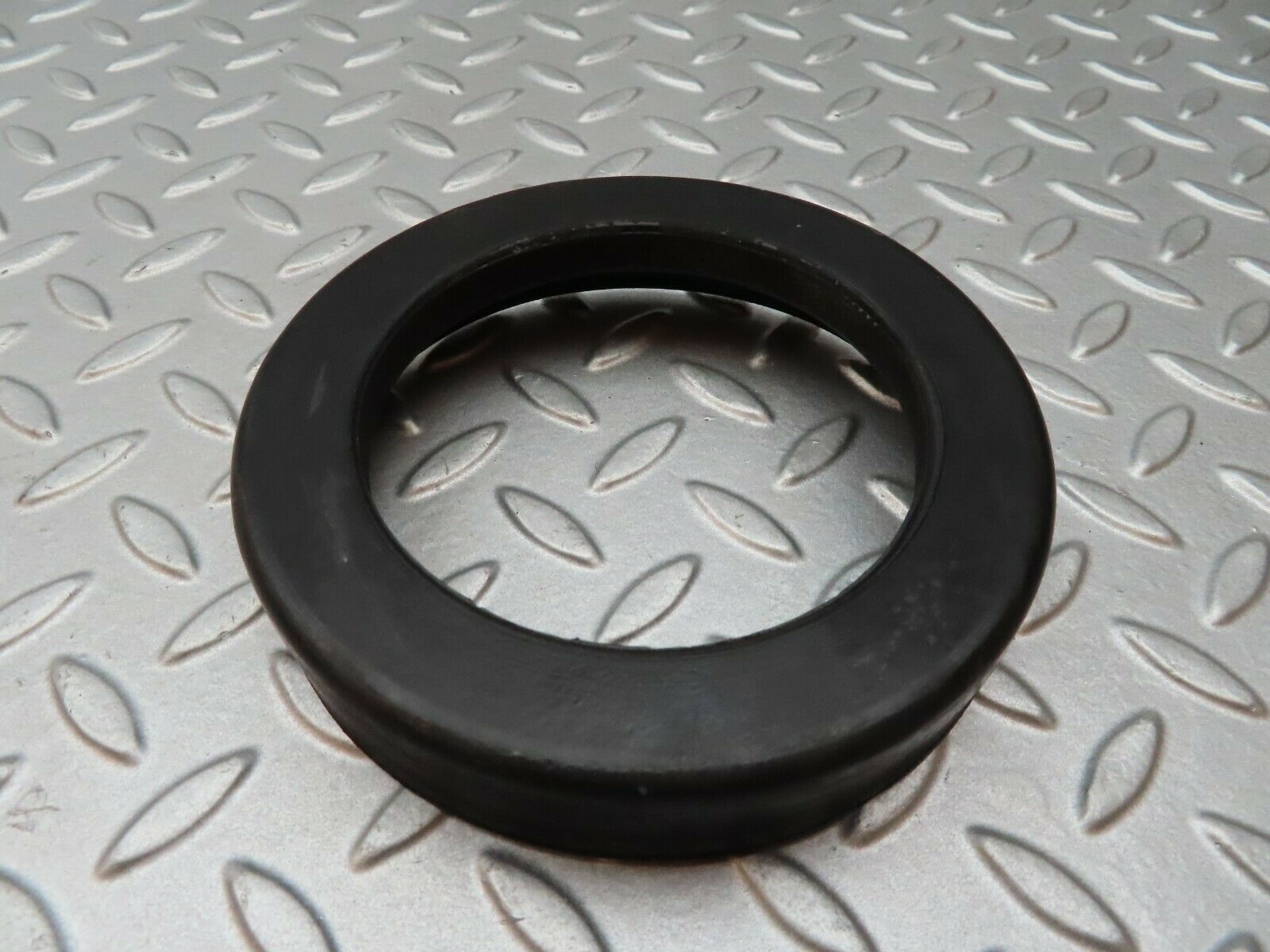 4571 Mercedes-Benz W123 230E Rubber Buffer Suspension Rear 1153252344