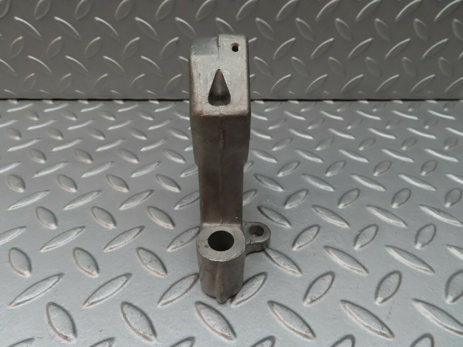 3514 Mercedes-Benz W108 280SE Camshaft Tower Bearing 1150510812