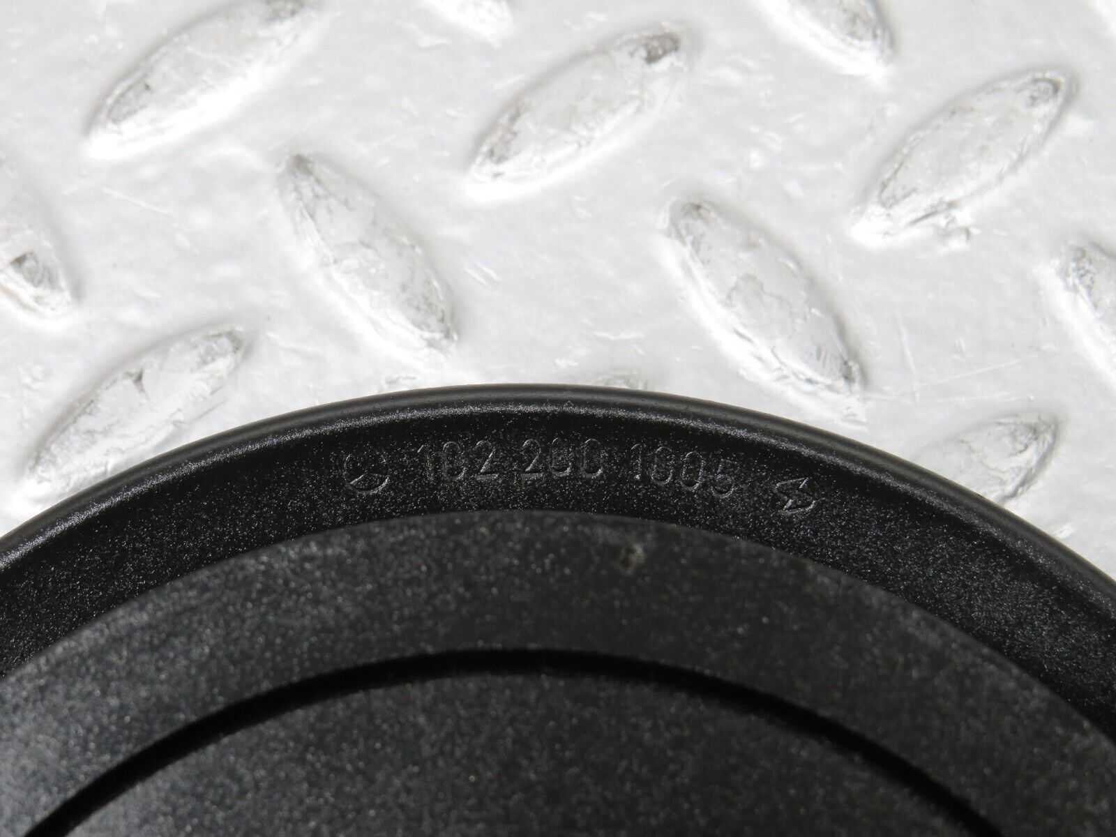 30969 Mercedes-Benz W124 230E Water Pump Pulley 1022001005