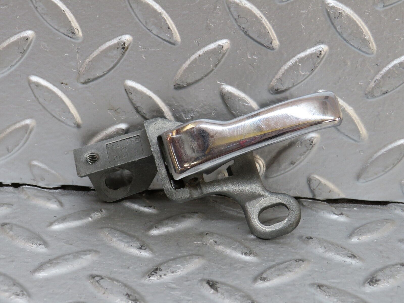 28285 Mercedes-Benz S123 240D Wagon Left Interior Door Handle 1237600161