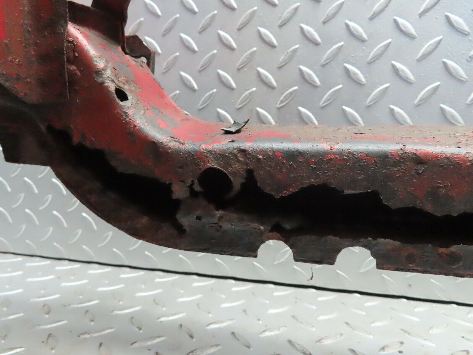 20452 Mercedes-Benz W114 280CE Coupe Front Panel