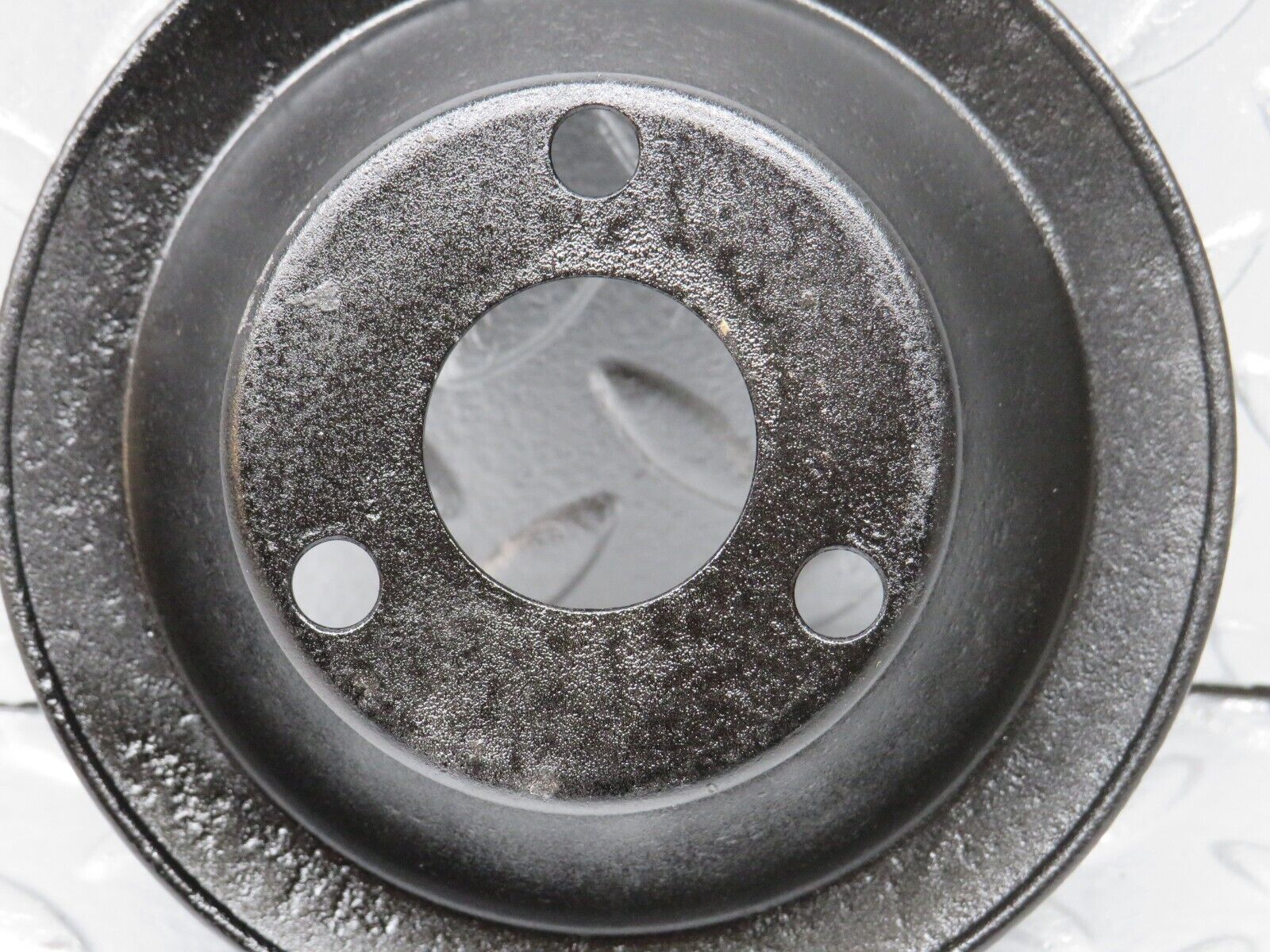 40413 Mercedes-Benz W110 230 Water Pump Pulley