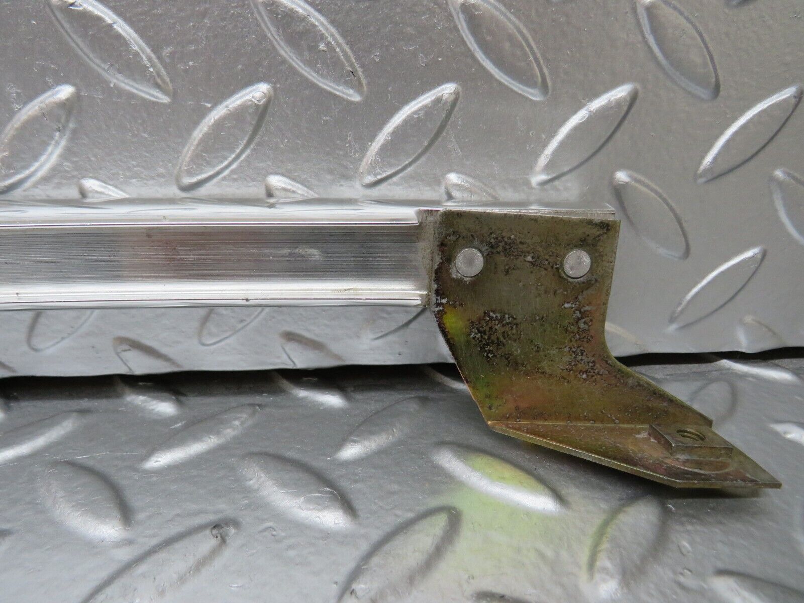 25590 Mercedes-Benz W123 200 Rear Right Chrome Window Channel