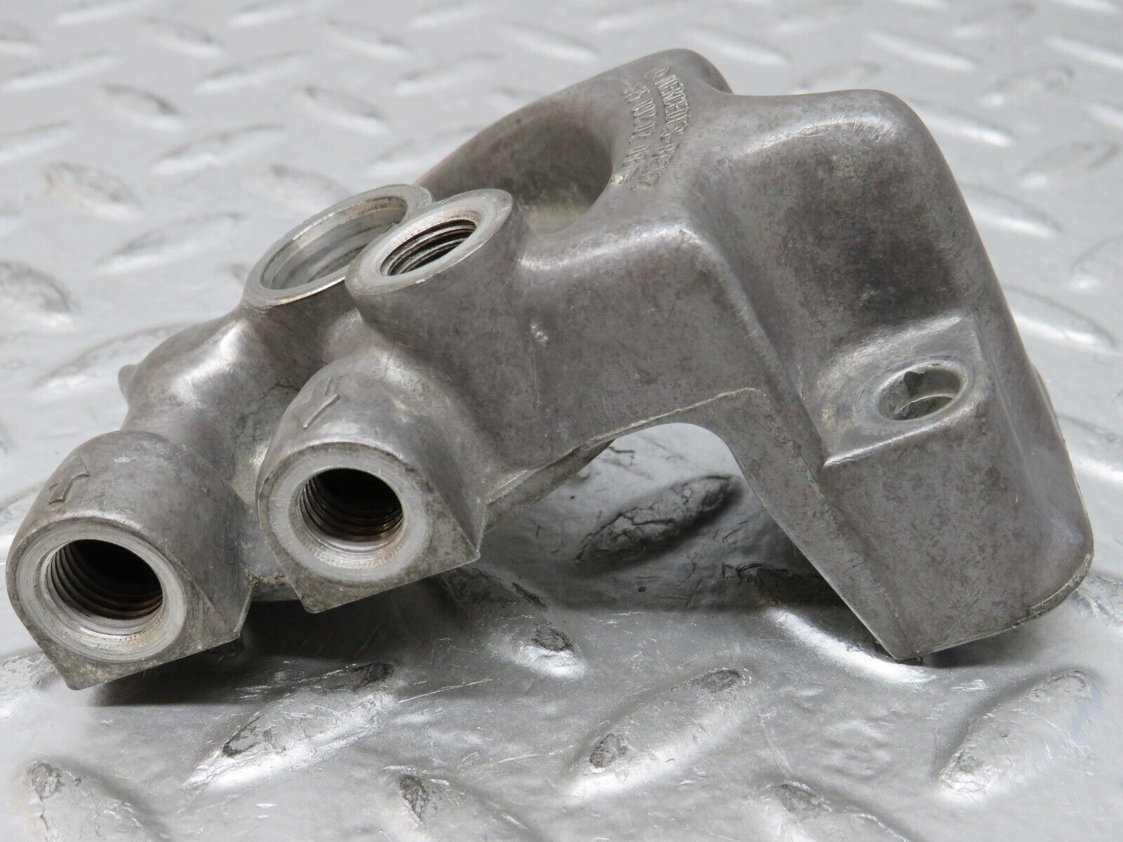 26816 Mercedes-Benz W123 240D Fuel Filter Housing Mount 6150920208