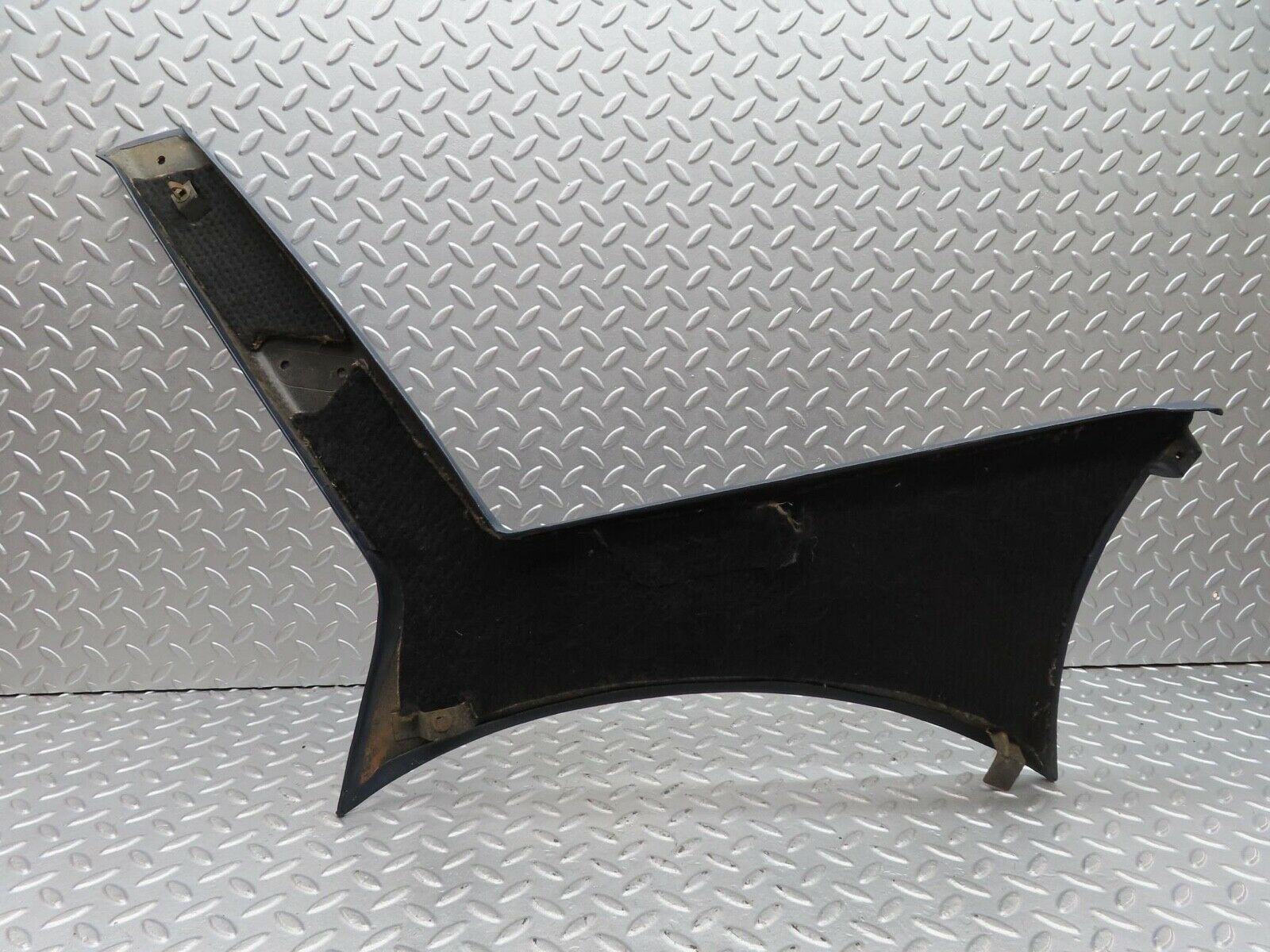 14534 Mercedes-Benz S123 Wagon C Pillar Cover Trim Left Blue