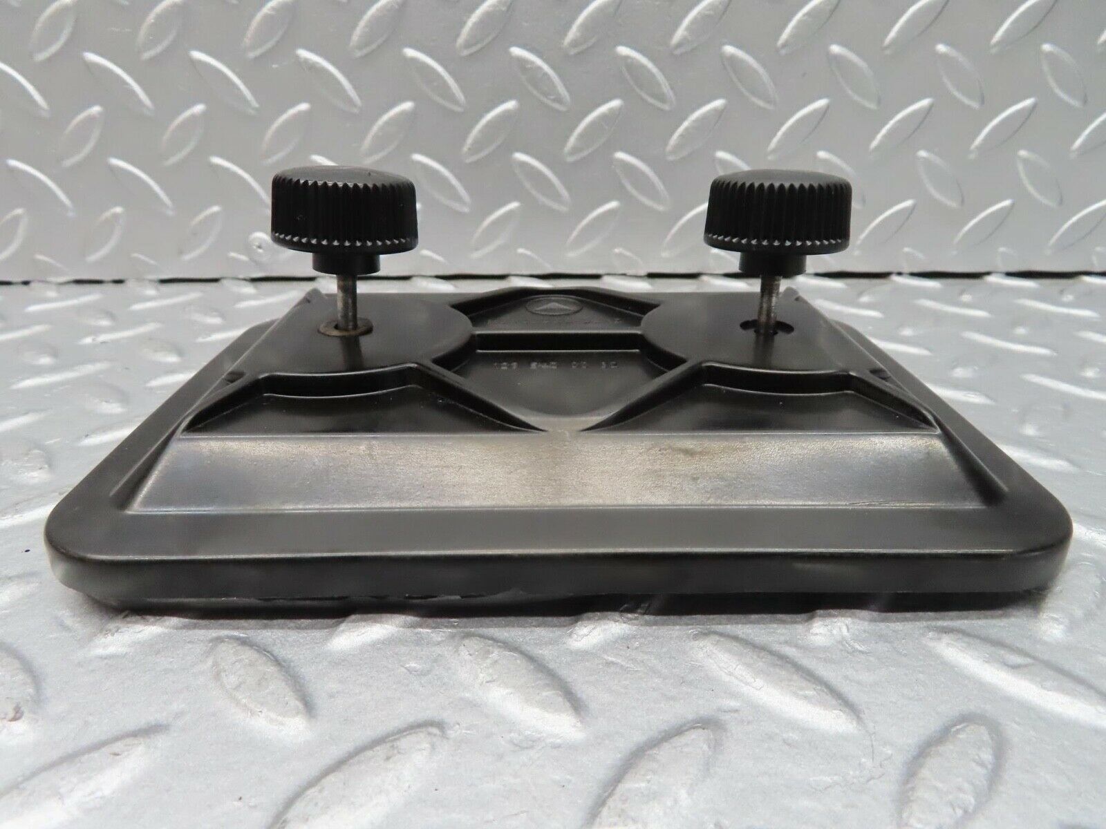 16049 Mercedes-Benz W123 280E Fuse Box Cover Lid 1235400082