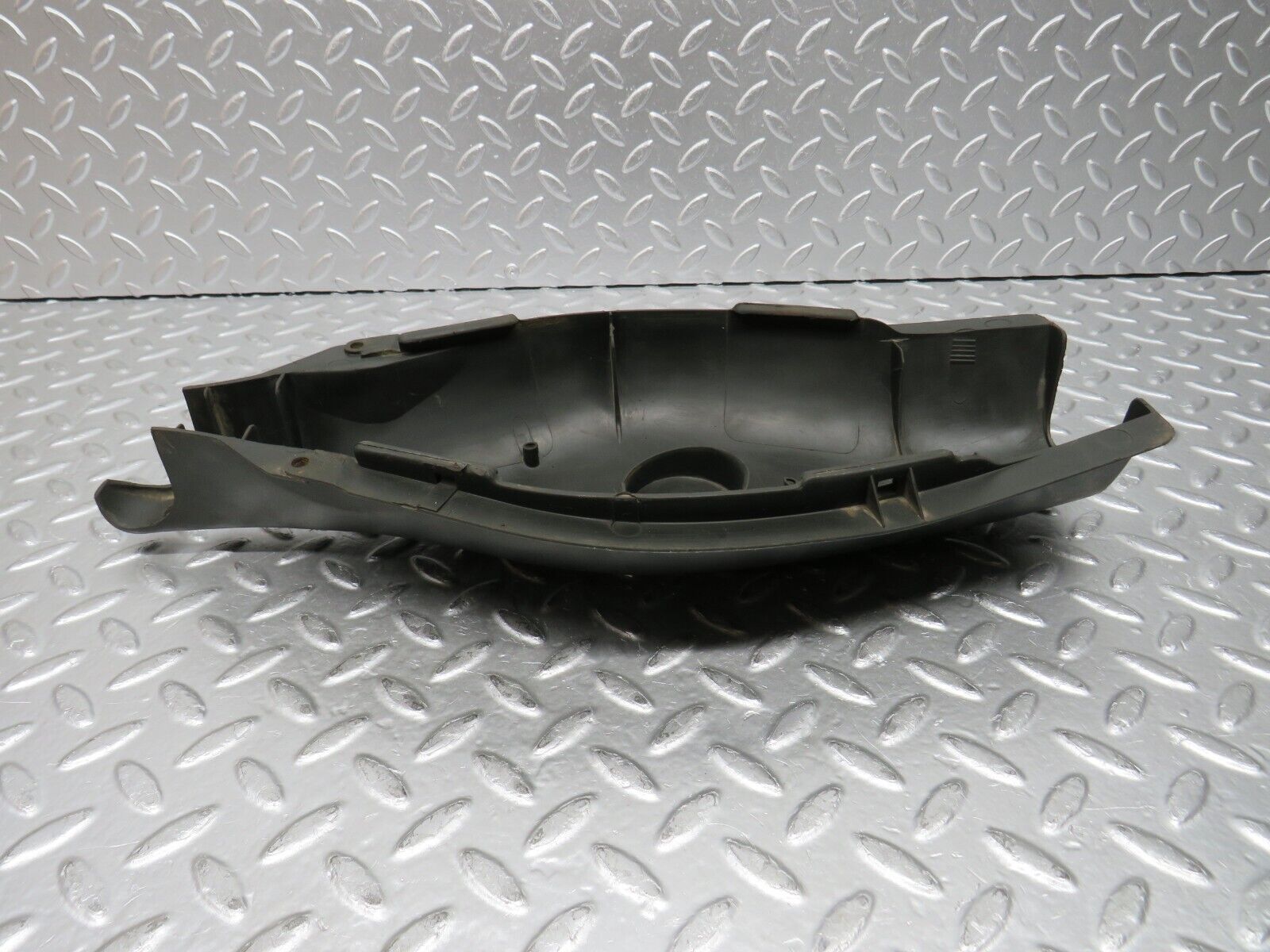 30436 Mercedes-Benz W124 230E Rear Control Arm Cover 1293520188