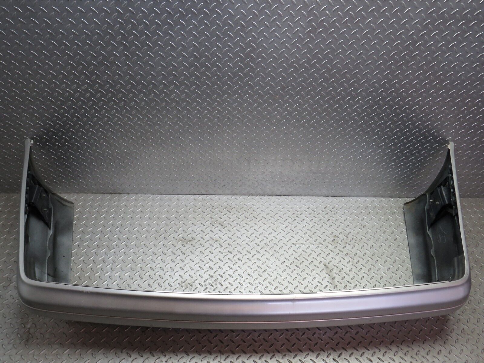 39546 Mercedes-Benz R129 320SL Coupe Rear Bumper