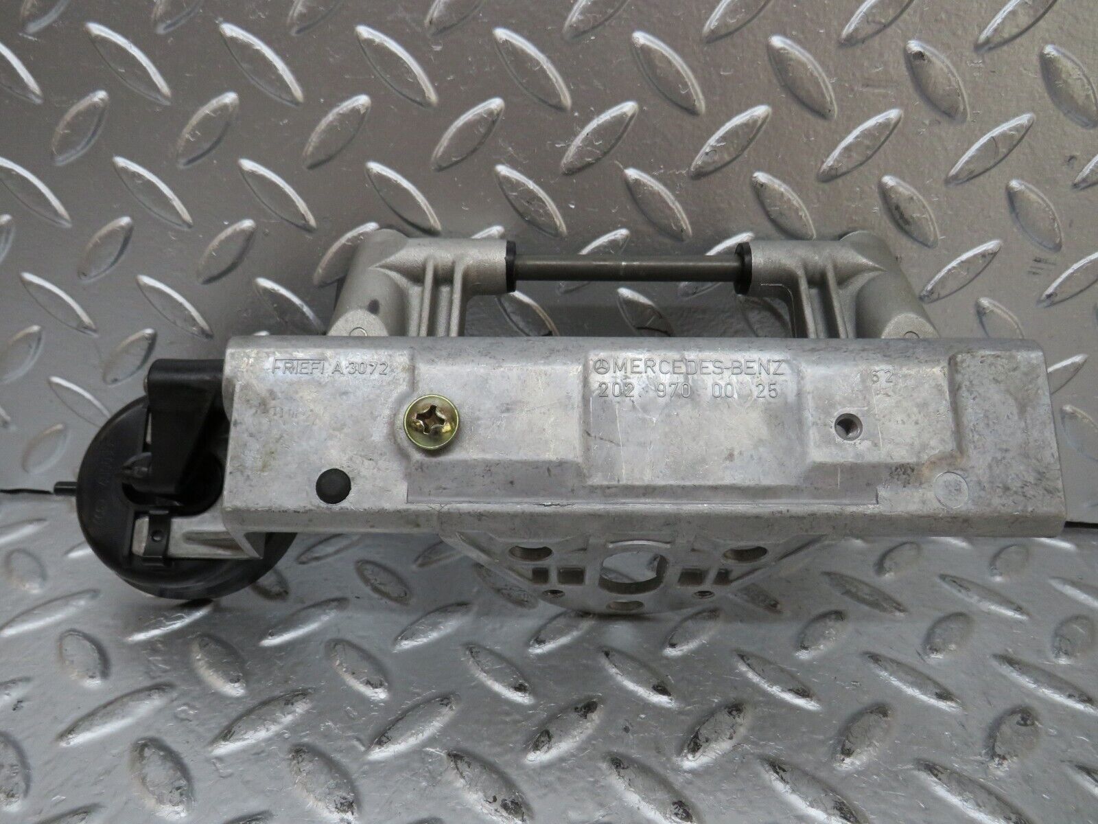 26588 Mercedes-Benz C124 220CE Rear Headrest Folding Mechanism 2029700025