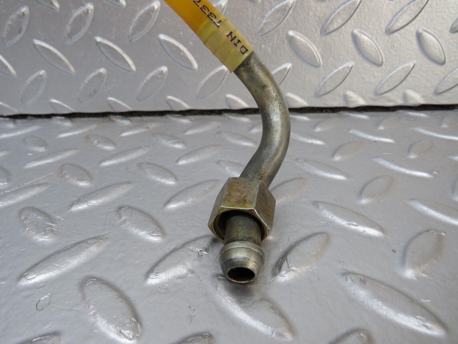 33812 Mercedes-Benz W201 190E 2.0L Brake Servo Vacuum Pipe