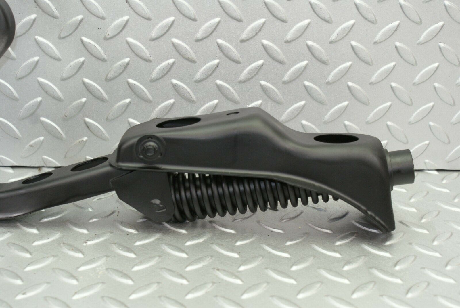 2554 Mercedes-Benz W116 350SE Boot Tailgate Hinge