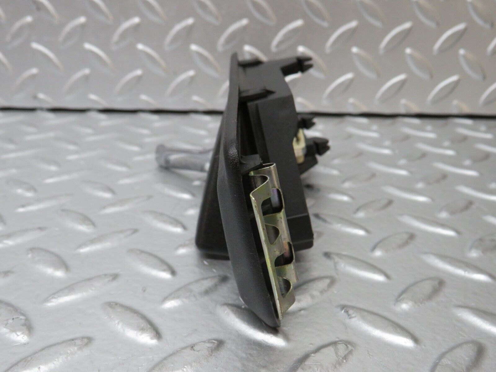 30267 Mercedes-Benz W124 230E Interior Door Handle Rear Right 1247600261