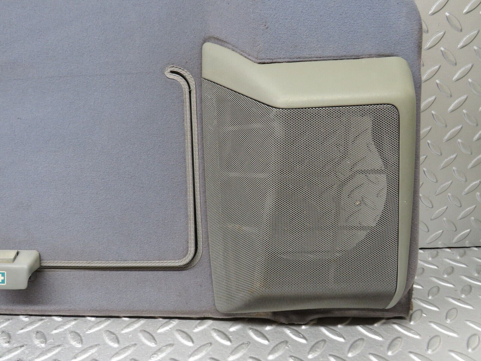 36238 Mercedes-Benz W126 420SE Rear Parcel Shelf Grey