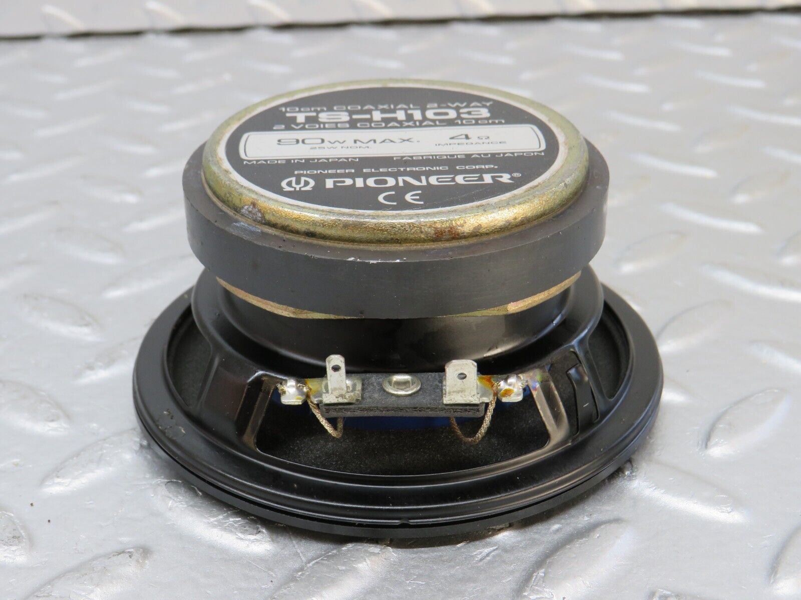 36749 Mercedes-Benz W201 190E 2.0L Speaker PIONEER TS-H103