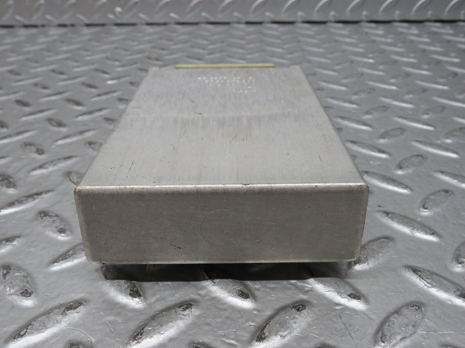 28748 Mercedes-Benz W123 230E Cruise Control Amplifier Module 0035450832