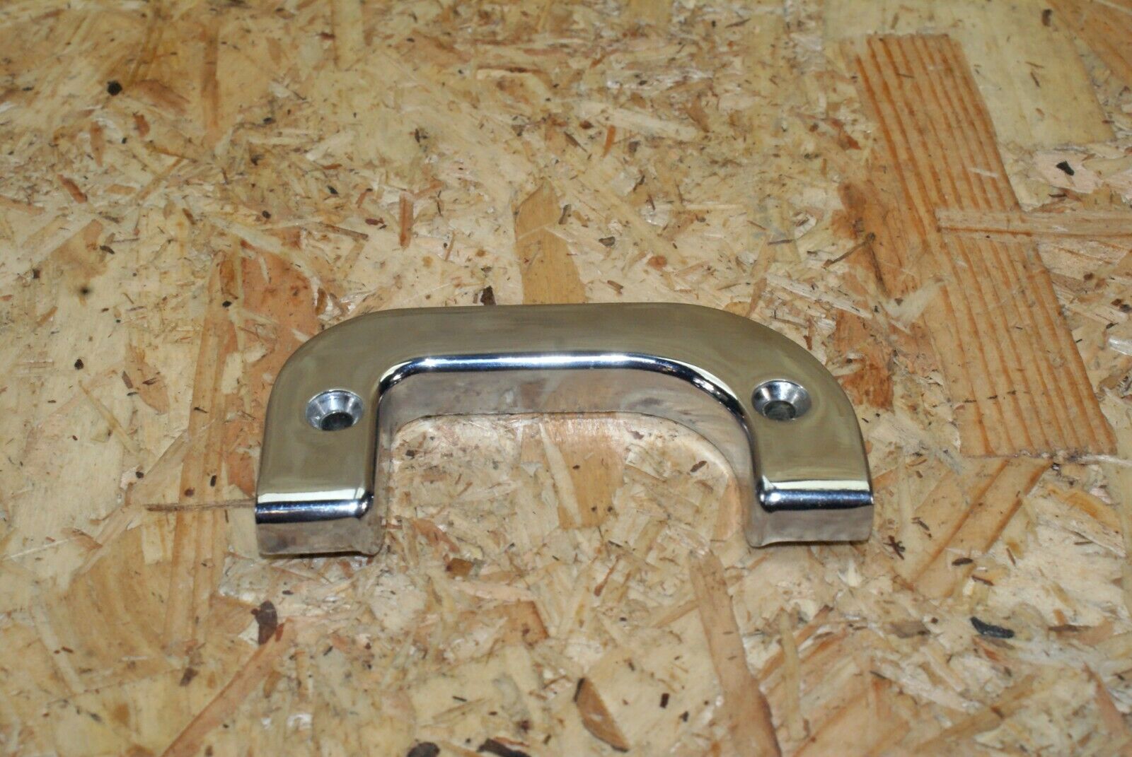 2416 Mercedes-Benz W123 280E Interior Chrome Door Latch Trim Right 1237230224