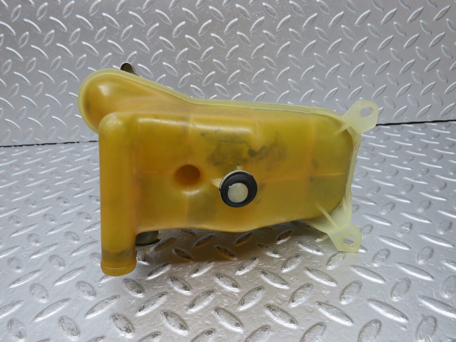 31848 Mercedes-Benz W201 190LE 1.8L Coolant Tank Reservoir 1245000649 1245000406