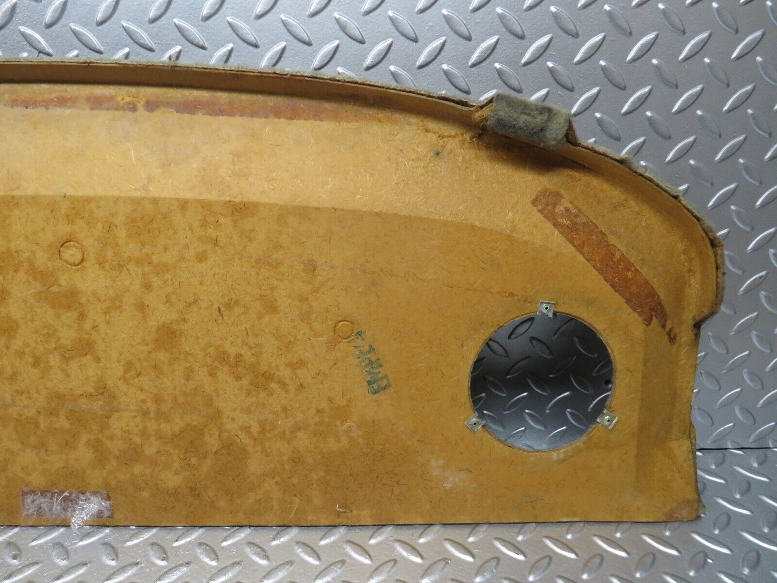 29822 Mercedes-Benz W123 230E Parcel Shelf