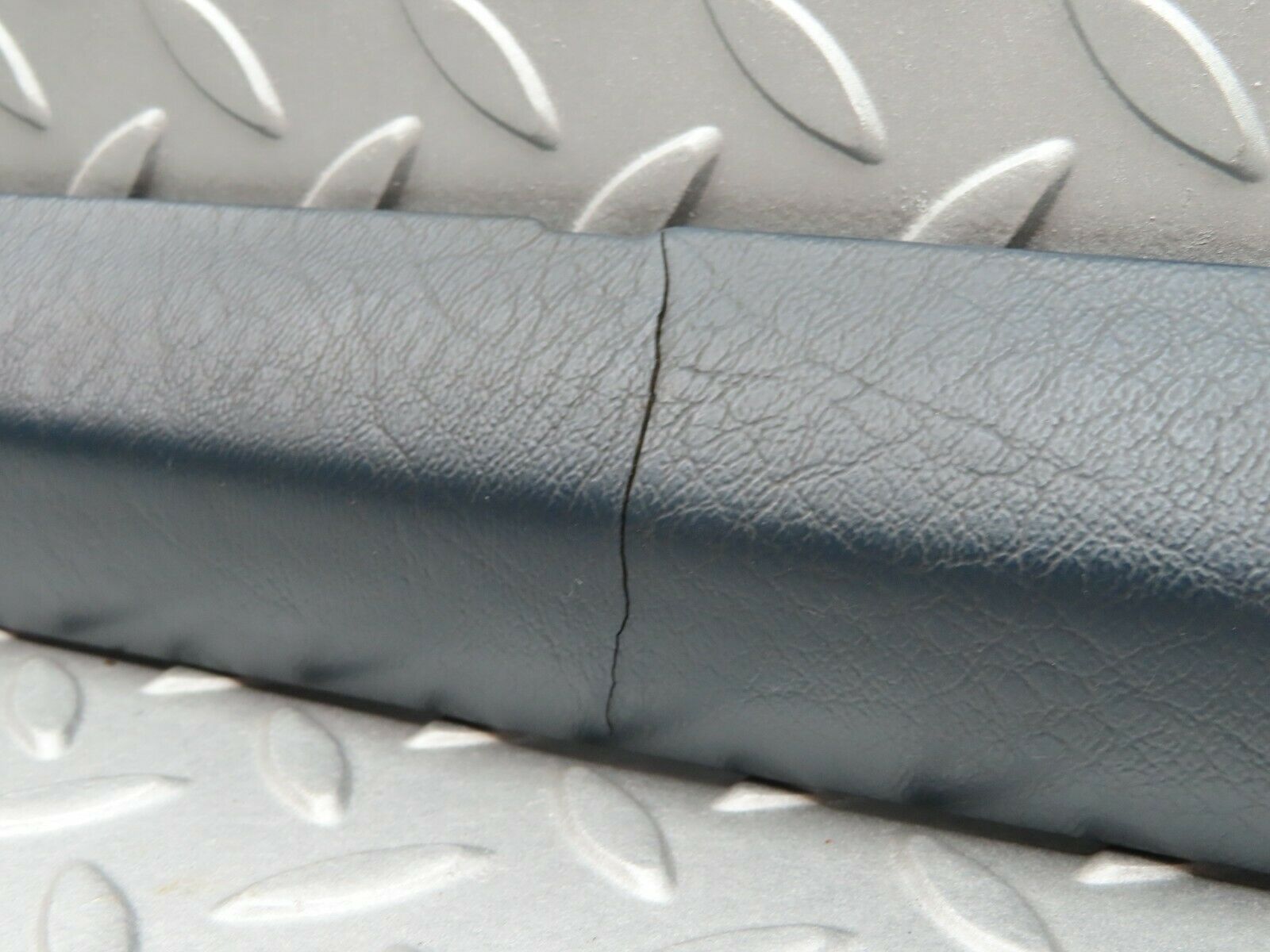 3430 Mercedes-Benz W115 220D Rear Left Upper Door Panel Blue