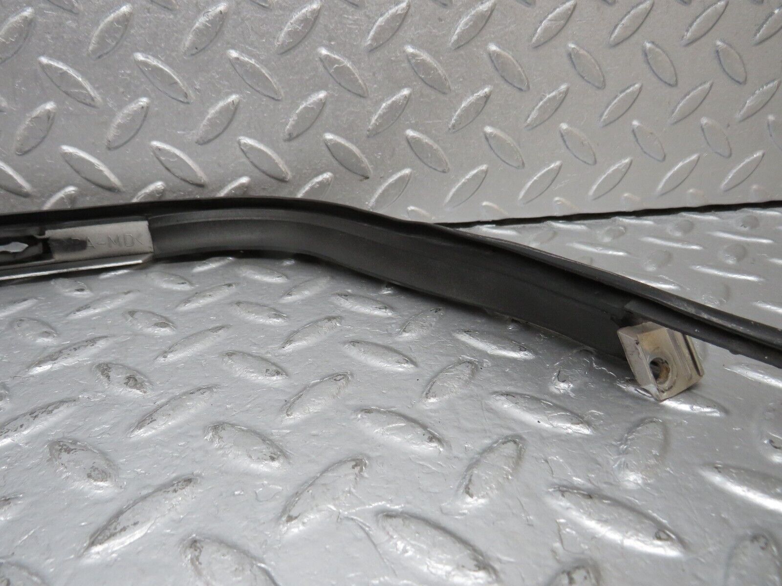 39695 Mercedes-Benz R129 320SL Coupe Left Headlight Lower Trim 1298260577 1298260777