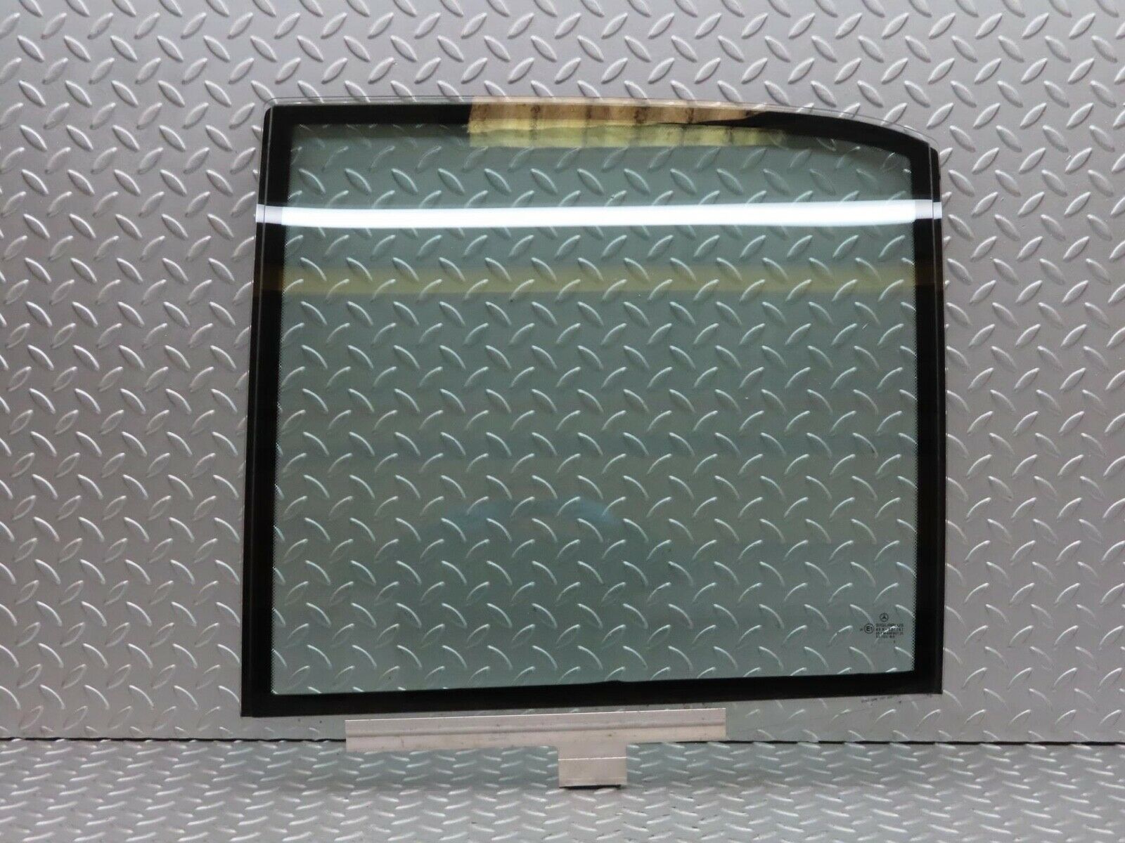 15167 Mercedes-Benz W140 S320 Rear Left Door Double Window Glass