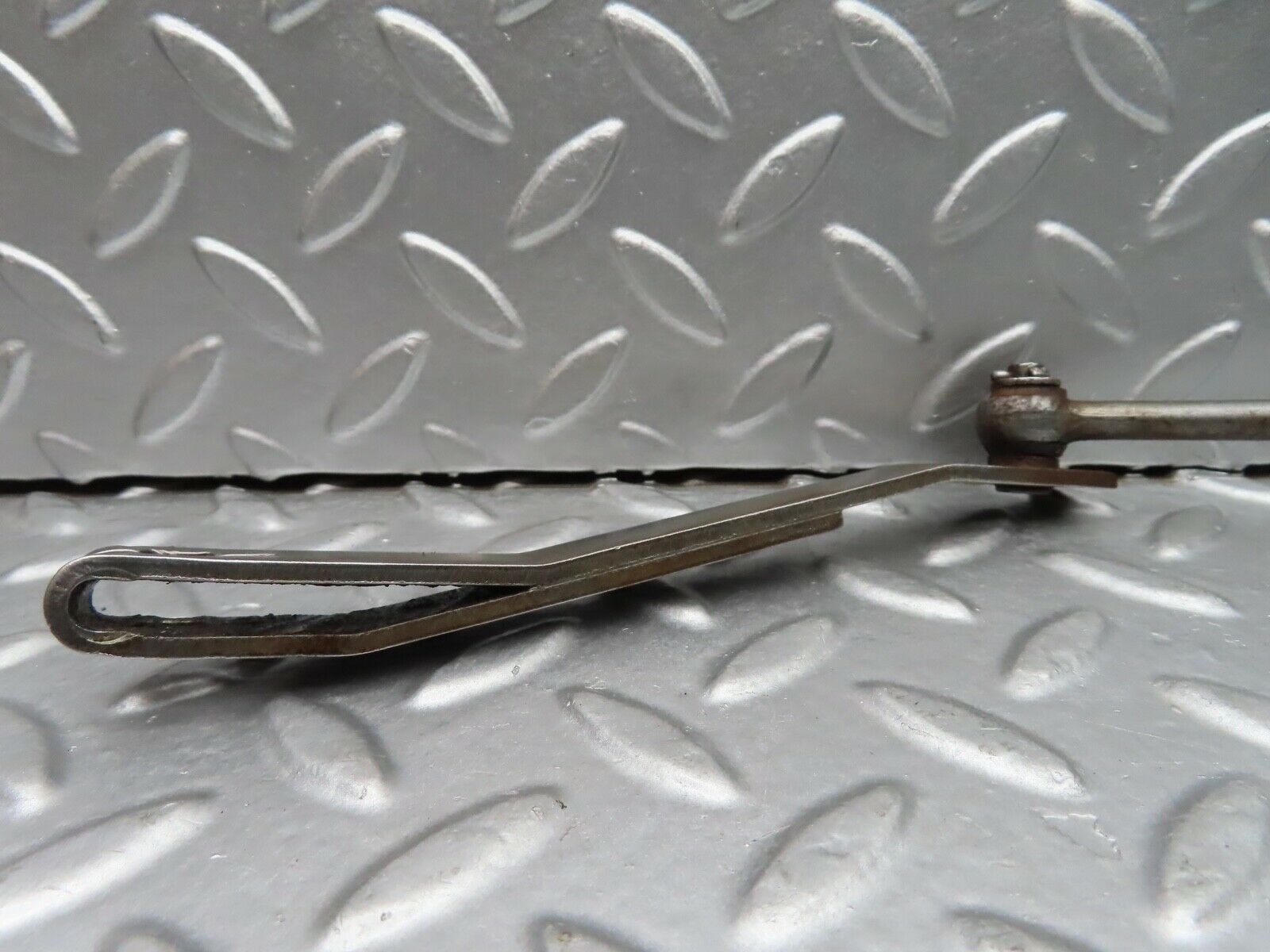 21014 Mercedes-Benz W114 250CE Coupe Gearbox Linkage