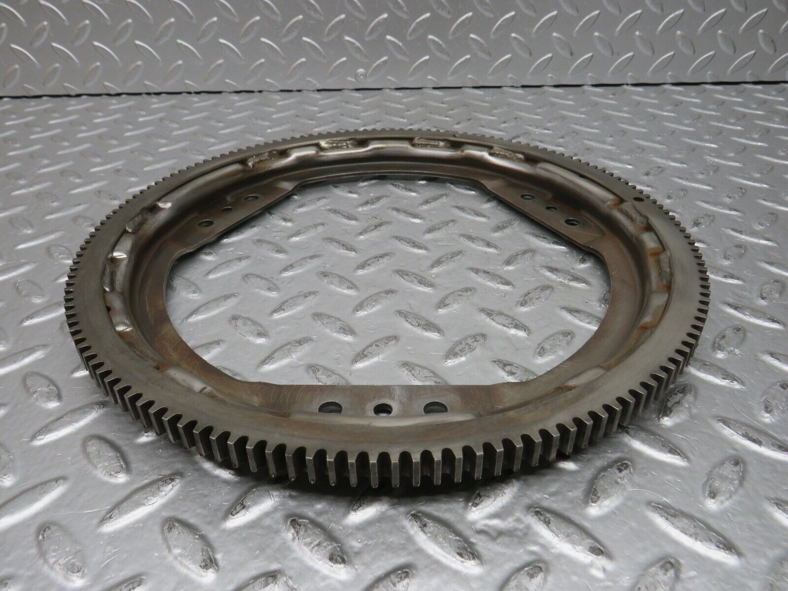 32072 Mercedes-Benz W123 230E Flywheel Starter Ring